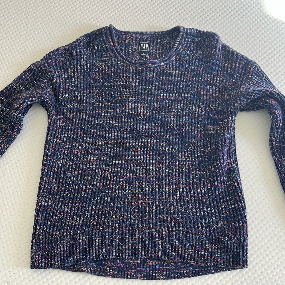 GAP- Sweater